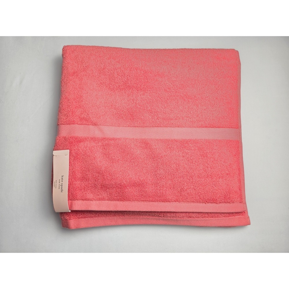 Kate Spade Harrington bath towel NWT pink coral cotton 30x56"